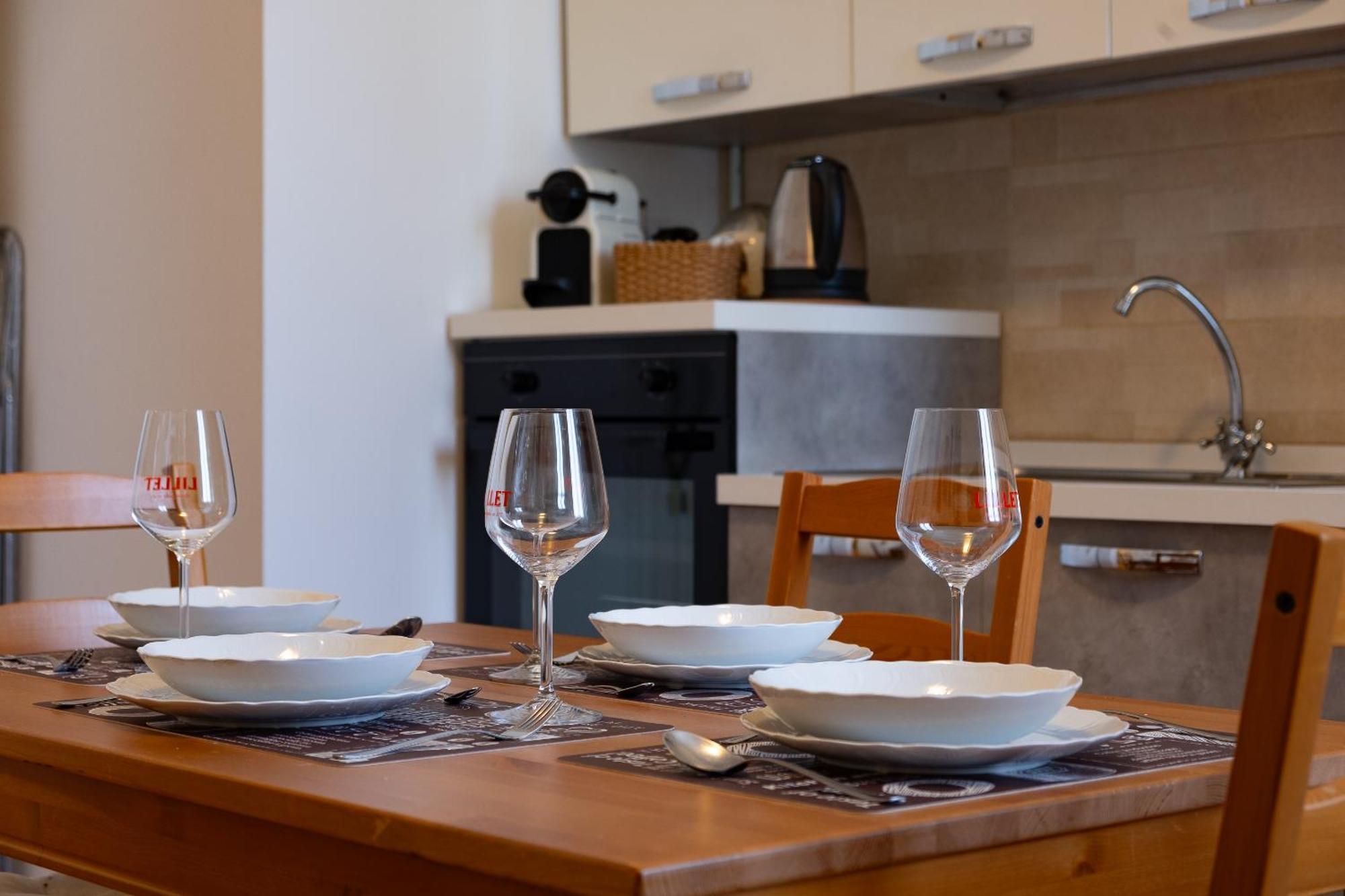 Exclusive Apartment Sansiro 5Minuti - Wifi Free Милан Экстерьер фото